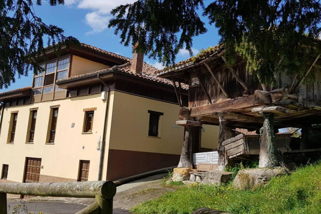 Casa La Capilla Villa Borines Екстериор снимка